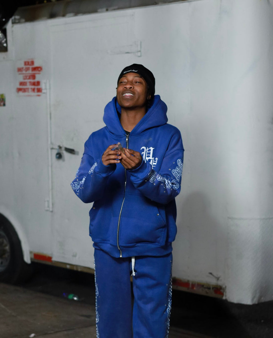 LIMITED HOODIES