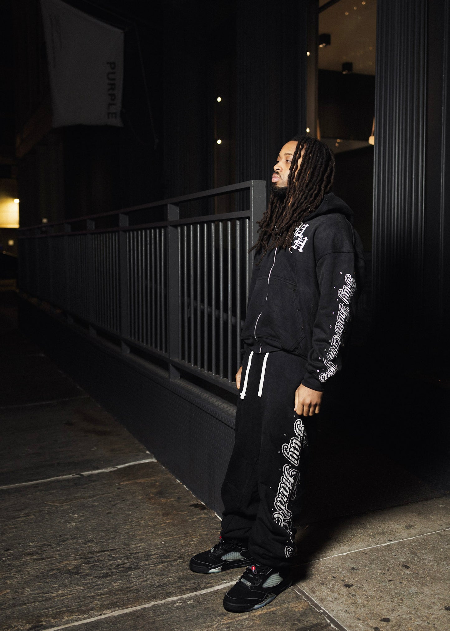 PLAY HARD SWEATPANTS